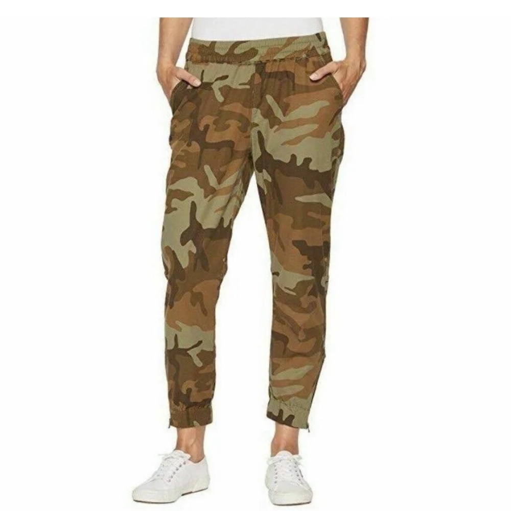 LEVI'S Women's Jet Set Zip-Hem Tapered Pants